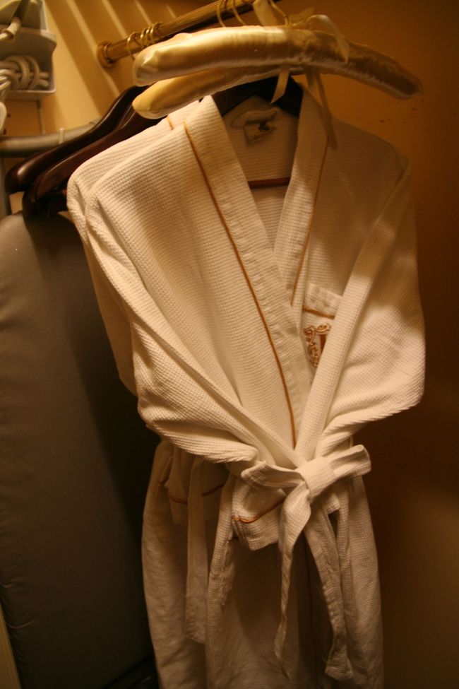 バスローブでも着て……。