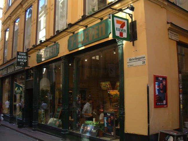 北欧にもありました、セブンイレブン！！