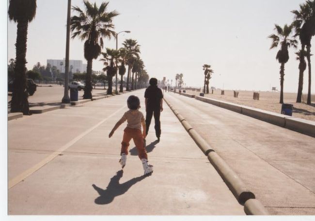 2日目<br />サンタモニカビーチでローラーブレード。<br />これ、やってみたかったんです。