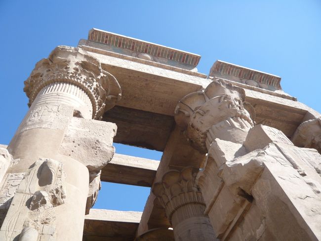 コム・オンボ神殿