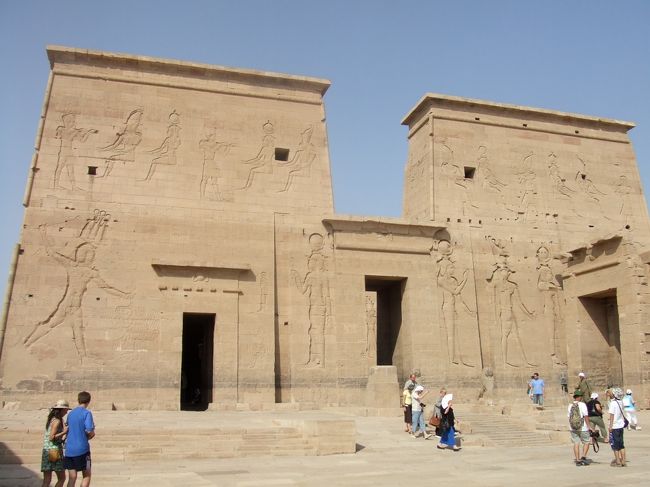 ・イシス神殿　<br /><br />そんなイシス神殿、、、クソ暑かった・・・。