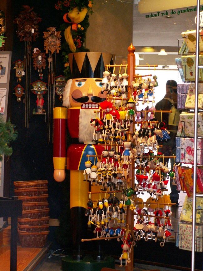 ドイツの本店に比べるとかなり小さいお店ですが、一応「ケーテ」のお店もあります。