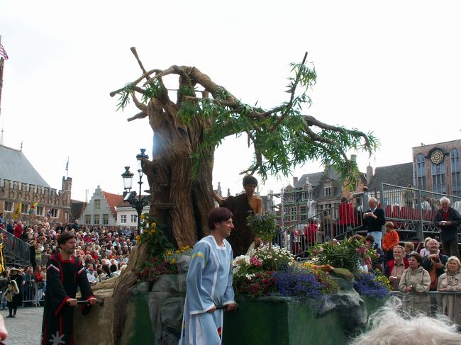 「命の木」？<br />「知識の木」？<br />どっちかです。