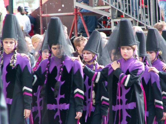 「Stabat Mater」<br />キリストが十字架にかけられた時の聖母の悲しみを歌う13世紀のラテン語賛美歌より。