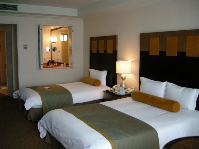 お部屋はとても広々としていました。<br />TVも大きい♪