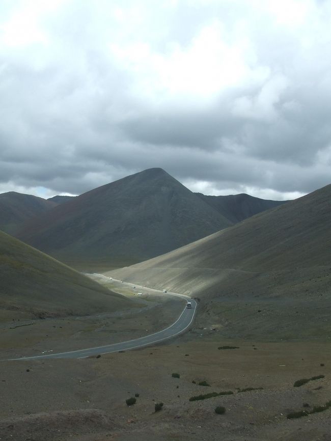 急に高度をあげるのは危険なため、ゆっくりゆっくりのぼっていきます。