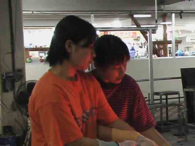 　係のおねえさんにとても親切に教えていただきました。