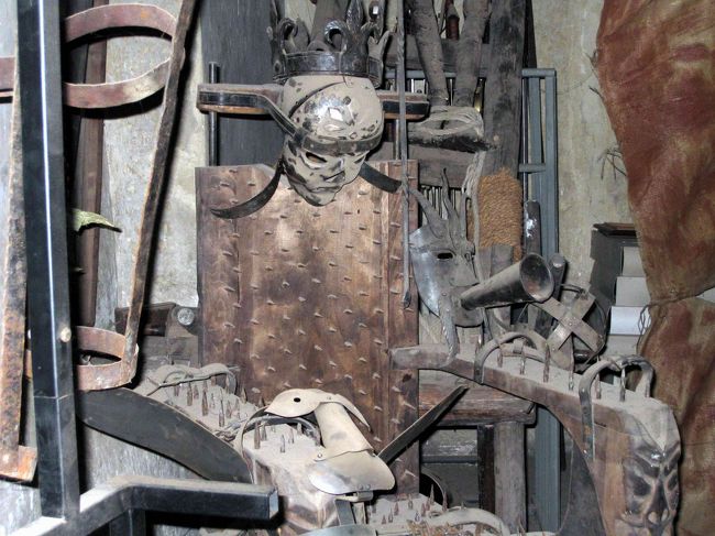 「黄金の小路」にあった展示物(2)。