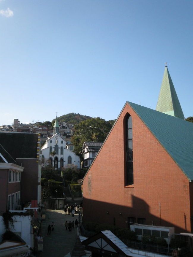 ホテルの部屋からの大浦天主堂