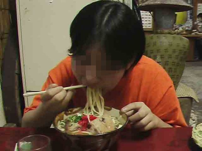 　ここでも、ソーキそばいっちゃいました。