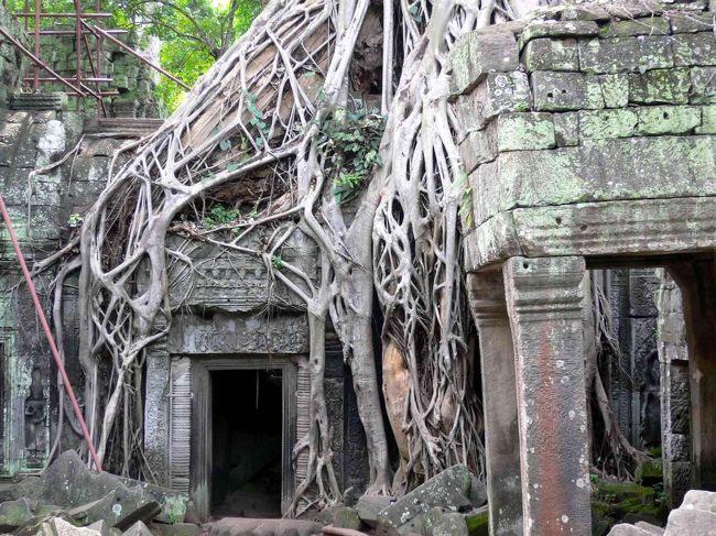 タ・プローム(3)。