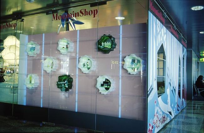 ヘルシンキ空港内のムーミンショップのかわいさに悶絶。<br /><br />今回ムーミン博物館のあるタンペレに行くことができなくて…うう…。