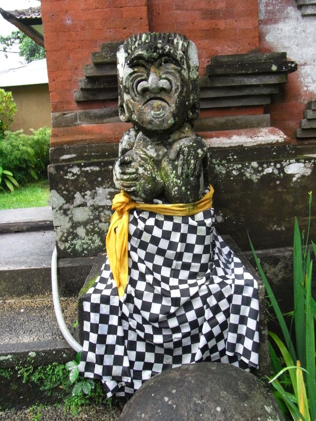 ■ネカ美術館■<br />