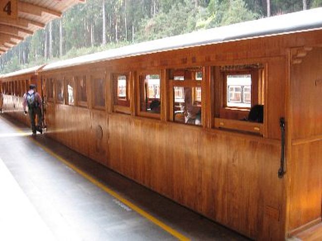 車両は木造でした