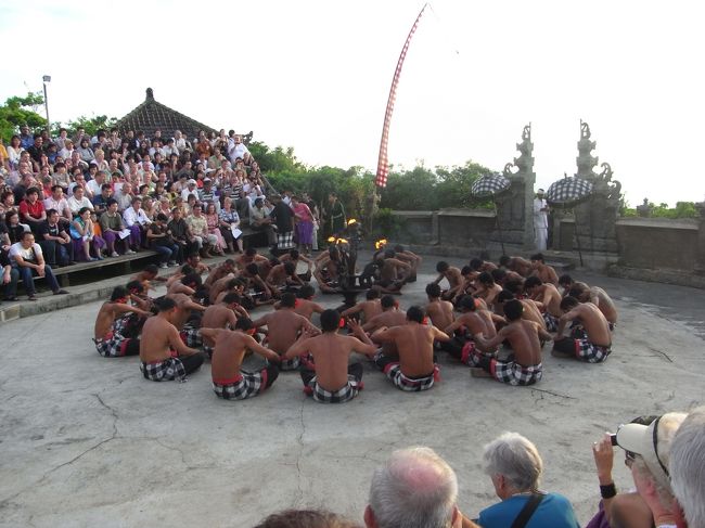 ■ケチャダンス■<br /><br />ケチャケチャケチャケチャ…！！