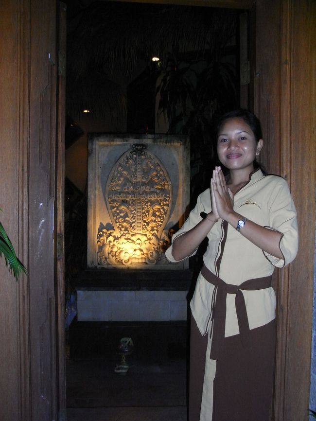 ■デ−ハースパ■<br /><br />最後は表までお見送り…<br /><br />ありがとう！！<br /><br />ココからは、SPAのドライバーにホテルまで送ってもらった。