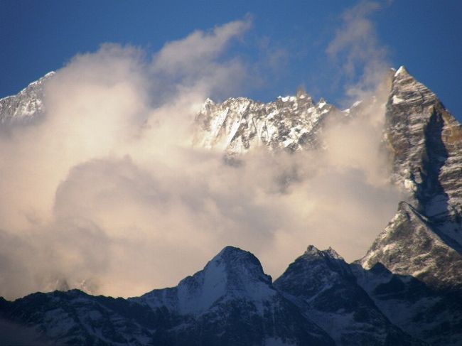 また、雲が湧き上がってくる。