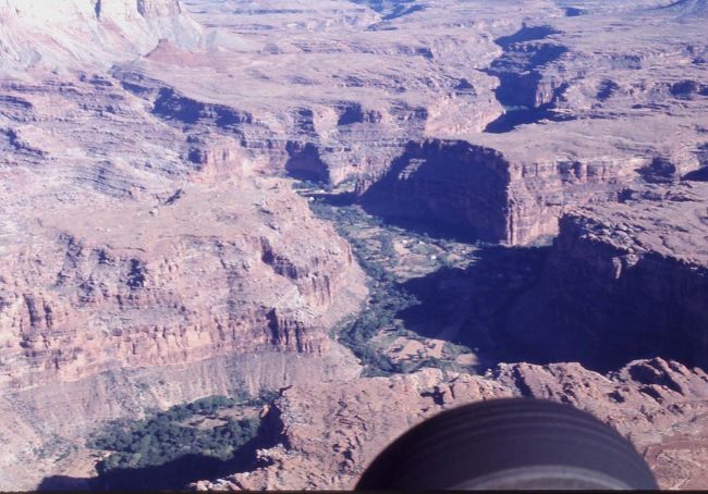 フライトは見晴らしが良く滝も見える