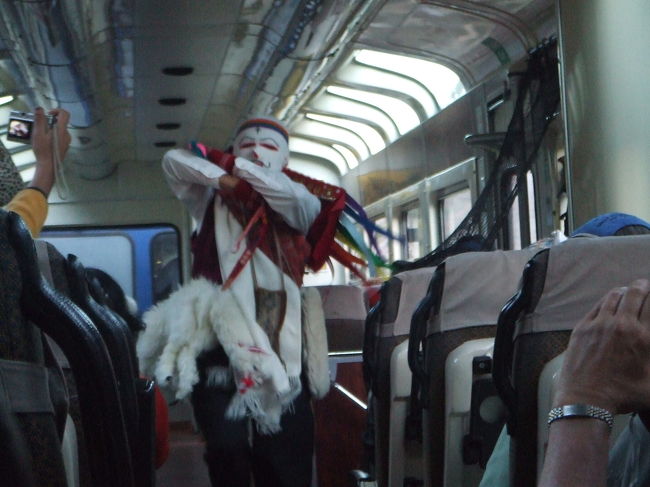 ビスタドームの中での即売ファッションショー