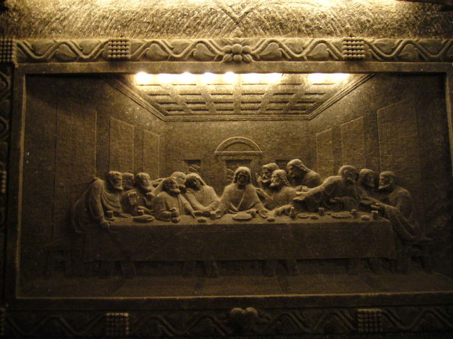 塩でできた「最後の晩餐」。よくできてます。