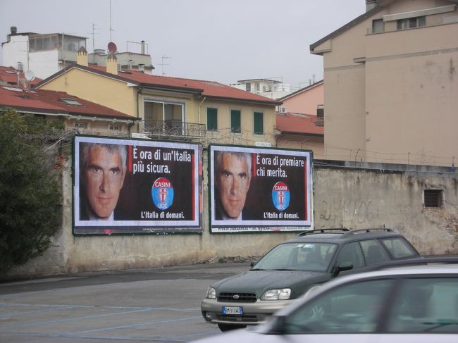 結局ベルルスコーニが勝ってしまいましたが、プローディ首相辞任後のあの頃は熱戦が繰り広げられていましたね。