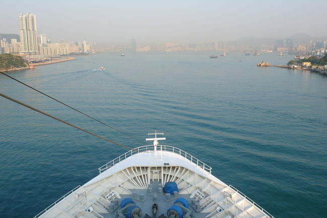 香港湾への入港が近づいてきました。<br />
