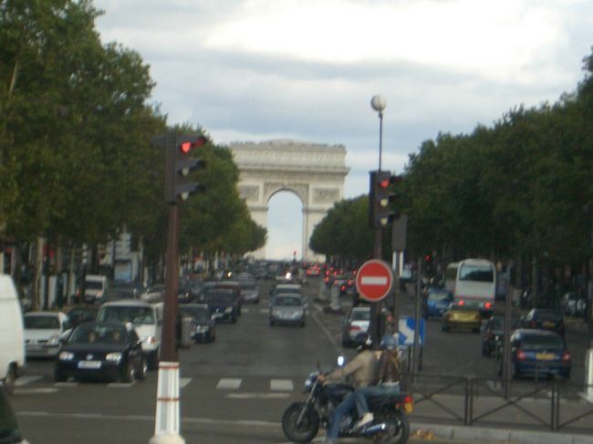 先ほどの反対側からも撮った。