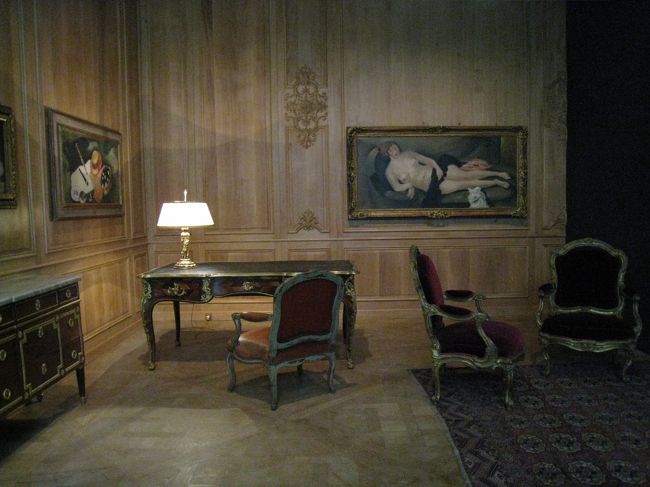 「睡蓮」を堪能した後は、地下の展示室へ。<br />けっこう、私好みの作品がありました。