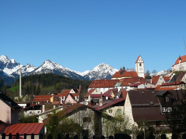 フュッセンの街中からアルプスの山々が望めます。