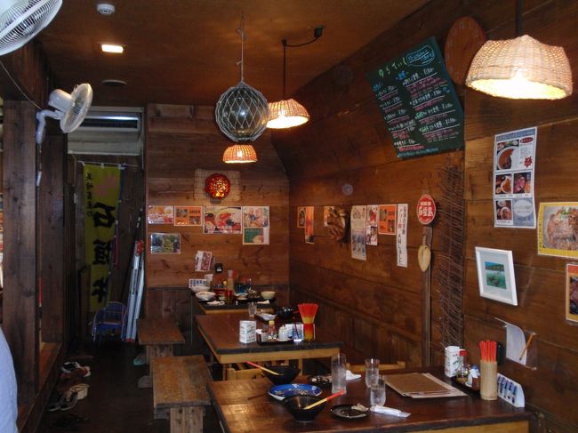 「ゆらてぃく」の店内。