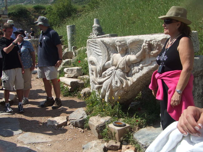 勝利の女神nike（ニケ）あのナイキはここからきていると初めて知りました。