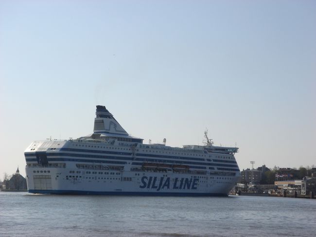 シリアラインの接岸風景です。<br />