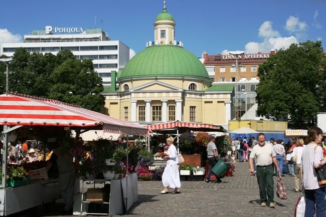 トゥルクの朝市