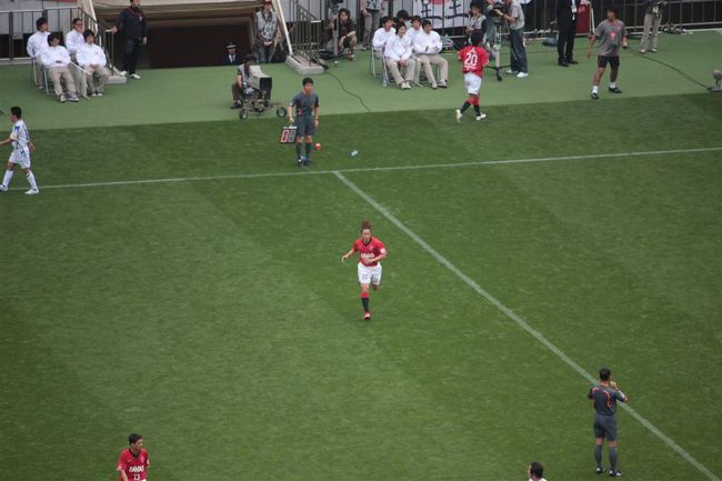 最後に岡野投入。