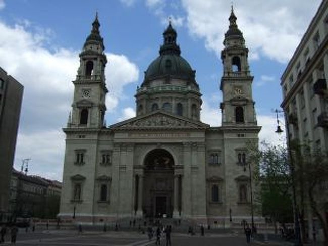 聖イシュトバーン大聖堂です。
