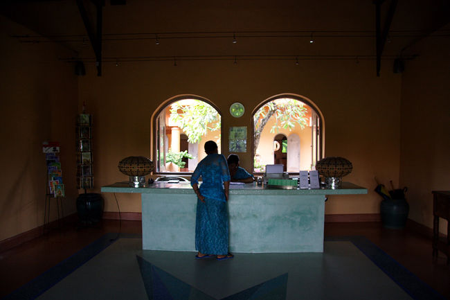 レセプション。<br /><br />お尻かいている所を後ろから撮って、、、ゴメンよぉ^^;