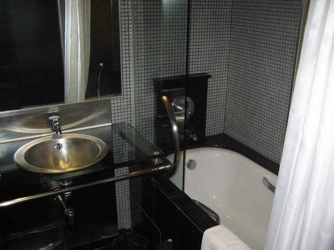 浴室も綺麗です。