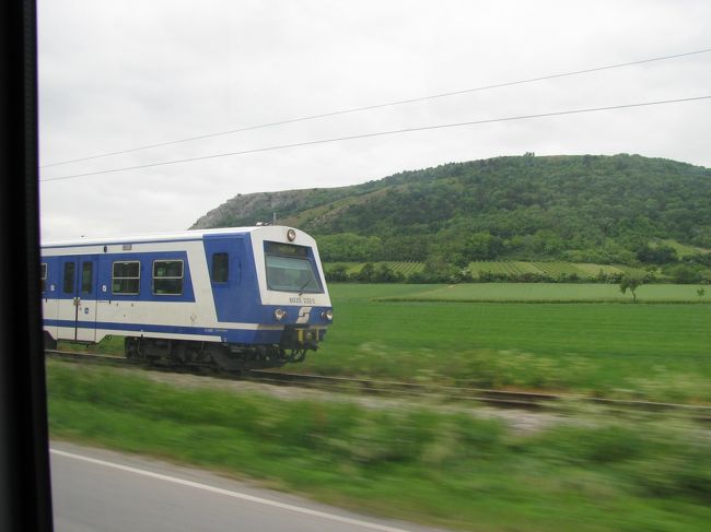 並行して走っている鉄道