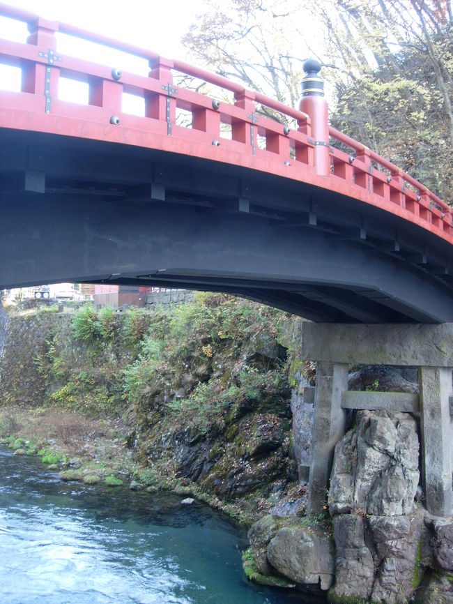 神橋　Sinkyo<br /><br />日光到着後、まずは下部構造特別公開中の神橋へ。