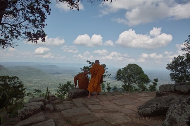 坊主丸儲け。。。なのだろうか？<br />それとは別に写真によって慈善事業でもしているのだろうか？何故か私を同じカメラを持っている。NIKON D80。<br />レンズはSIGMA 18-200だけど。<br />ちなみにこの写真はSIGMA DP1ね。本当は、教えたくないけど。普通のコンデジじゃないので撮るのはムズイですよ。