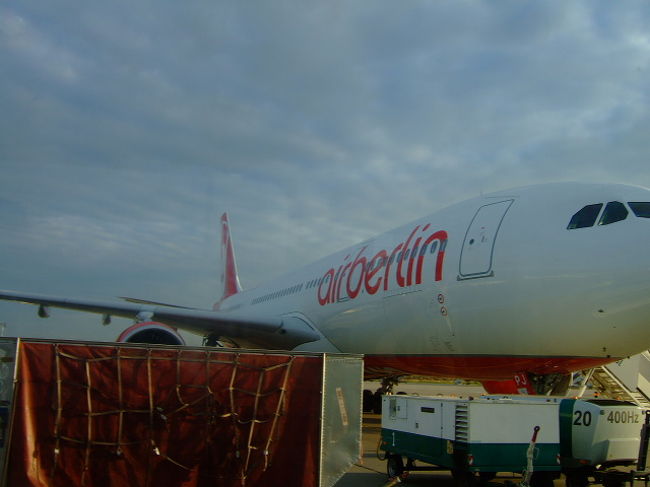 最近はDUS−北京直行便も飛んでいる格安系のAir Berlin。