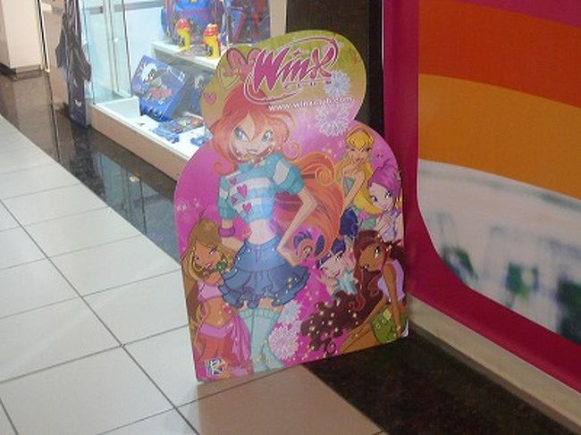 子どものものや服のお店もたくさんあります。<br />わたしたちは友人と一緒に行ったので、２時間しかなく足りないほど、回るのに時間がかかります。