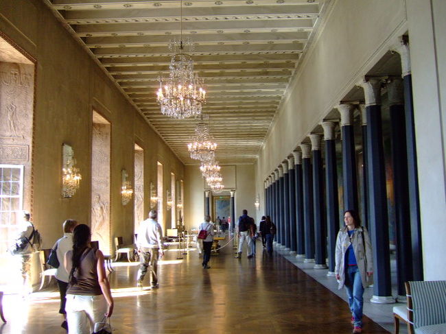 青＋黄＝Swedishですね〜