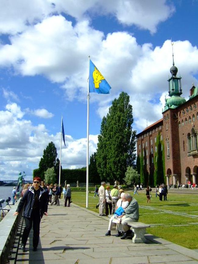 ついつい長居してしまいました。そろそろ切り上げて次に行かなきゃ...（続く）