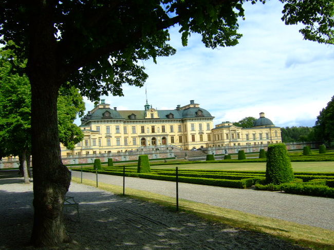 ガイドブックによくある角度。