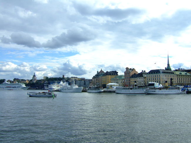 17:00ぎりぎりまで観ていたらお土産Shopは既にClose！外に出るとお天気がいくらか持ち直していました。ラッキー。