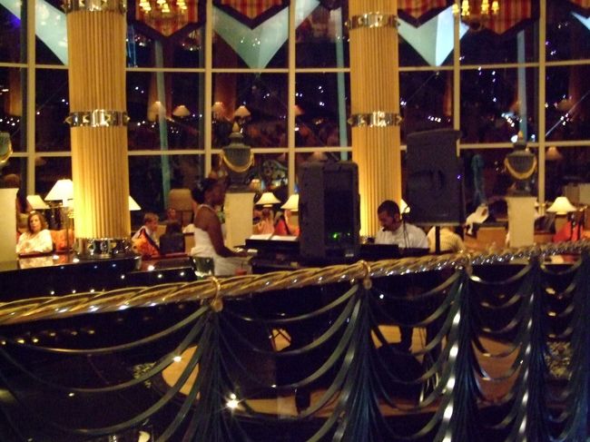 ジュメイラビーチホテルの中