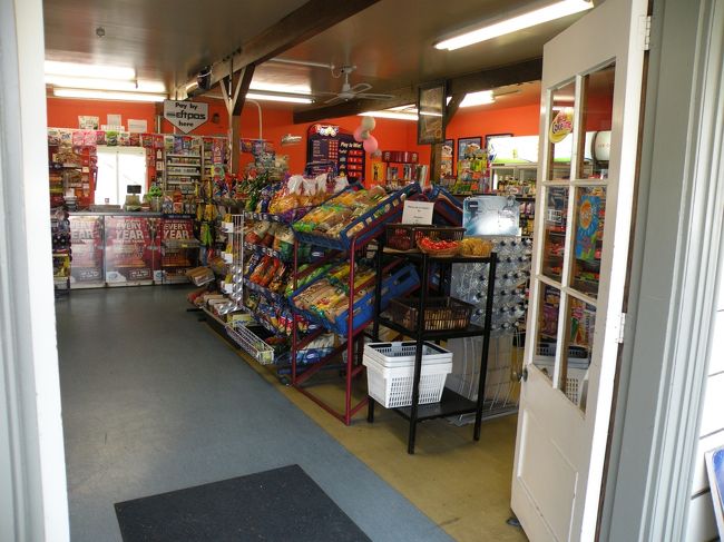 しばらくは色んなお店を巡ったりする。<br />雑貨屋やNZ特産品を扱ったお店も多く、<br />お土産になりそうなものを探したり。<br /><br /><br /><br />