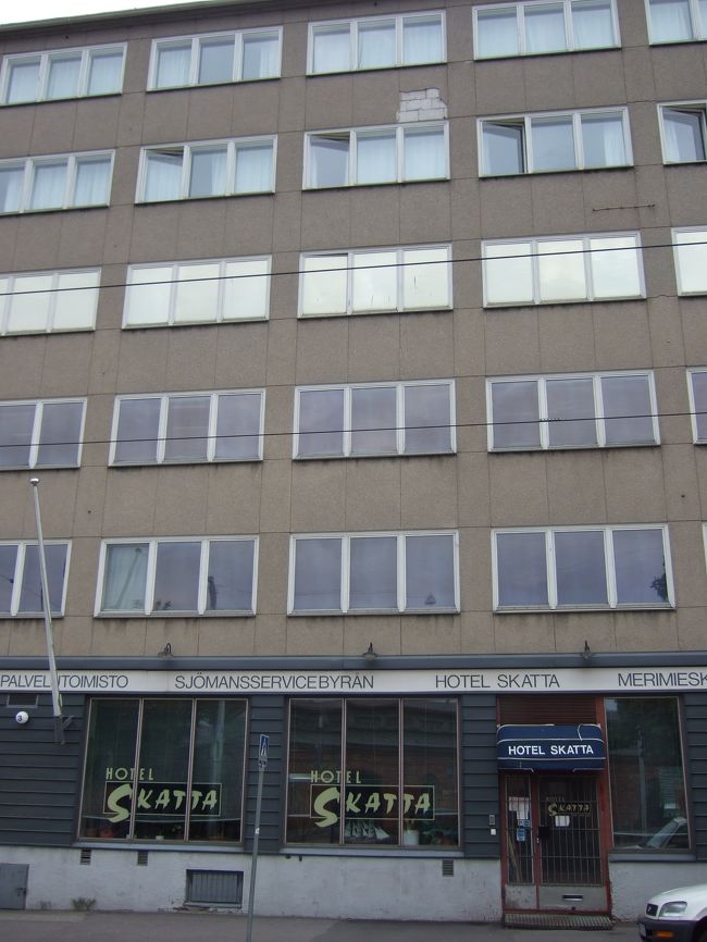 翌朝　ホテル周辺を散歩（７時過ぎ）　時差ボケのため早く起きてしまいます・・