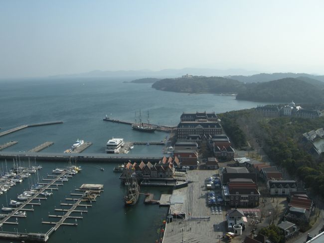 【１日目】<br />ハウステンボス内の一番高いタワーからの風景。<br />高所恐怖症なんですけどね。<br />こうゆうのあるとすぐ上りたくなっちゃうんです（＾＾；）